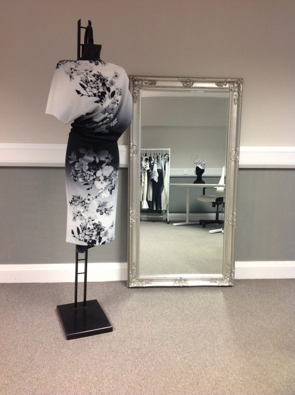 Tuck shoulder drape dress
