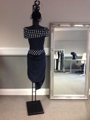 Drape spot collar dress